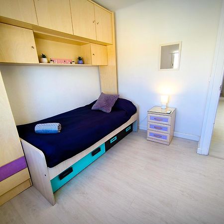 Malaga Vialia Deluxe Apartamento Exterior foto