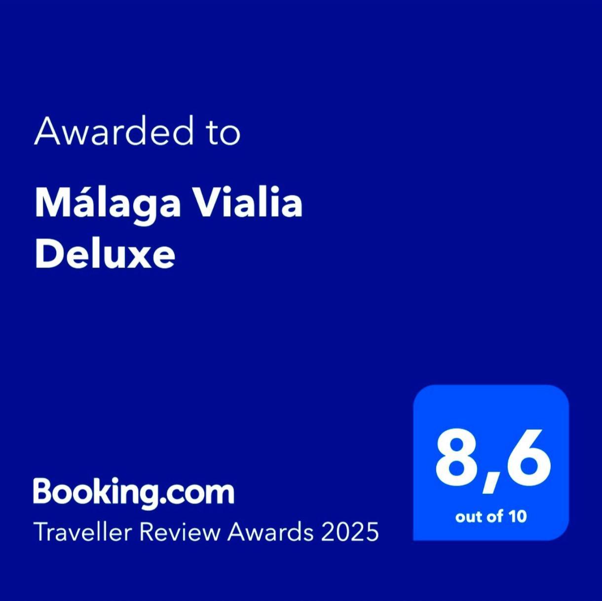 Malaga Vialia Deluxe Apartamento Exterior foto